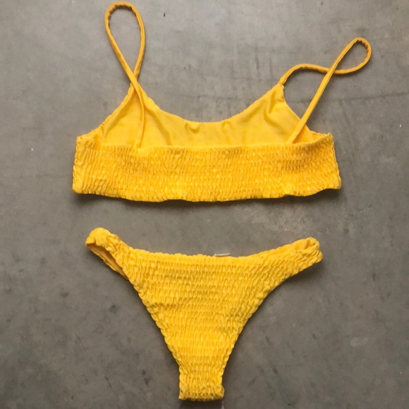 Yellow Bikini - Picture 2 of 5